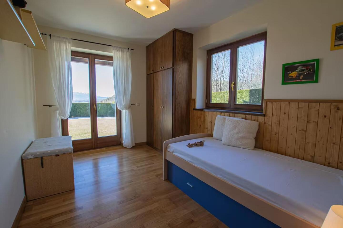 Apartament Les Costes Del Cadi Estavar Exterior foto